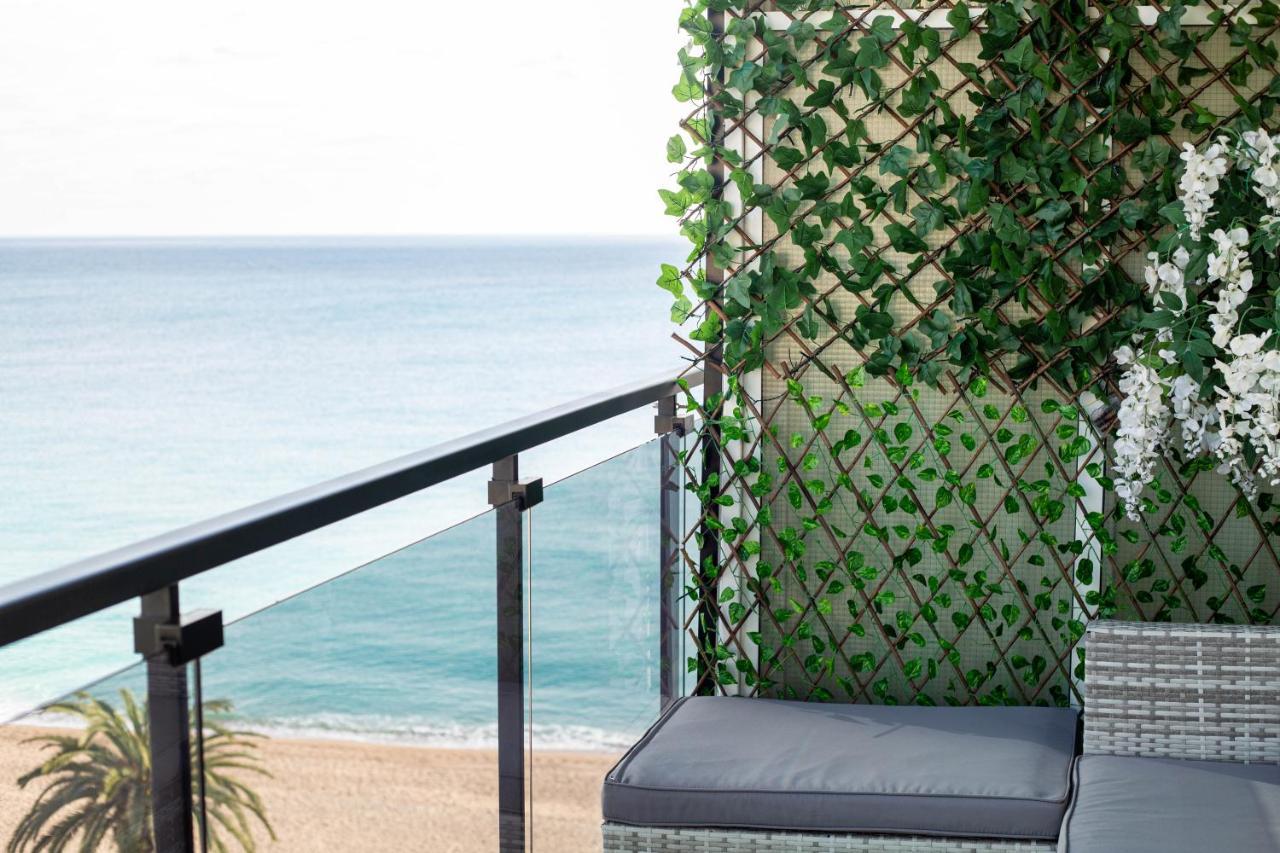 Apartamento Septimo Cielo Primera Linea De Mar Blanes Ngoại thất bức ảnh